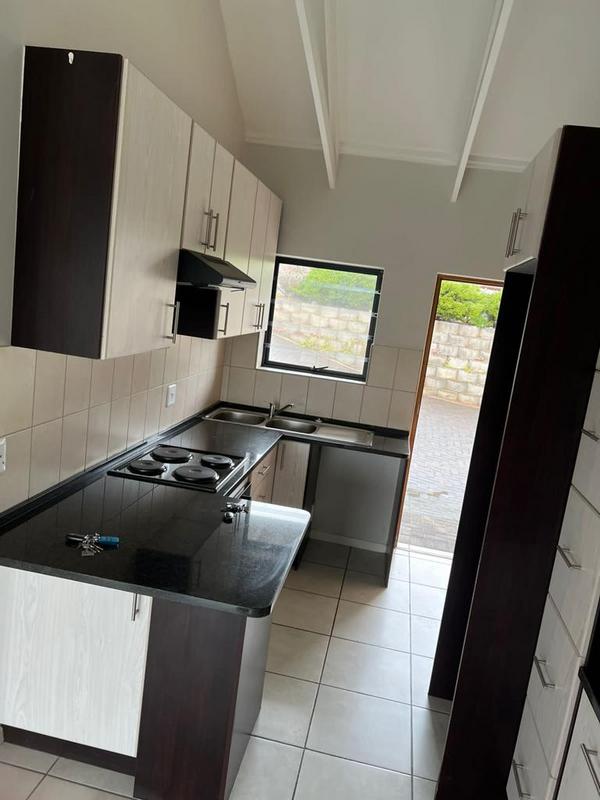 2 Bedroom Property for Sale in Reebok Western Cape